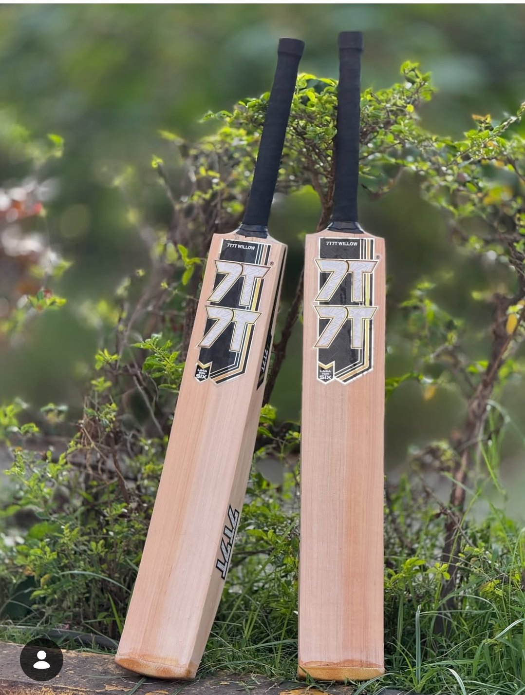 CRICKET BAT 7T7T GOLD EDITION